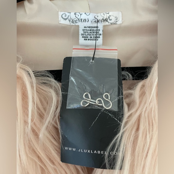 JLux label faux fur coat medium - Picture 5 of 5